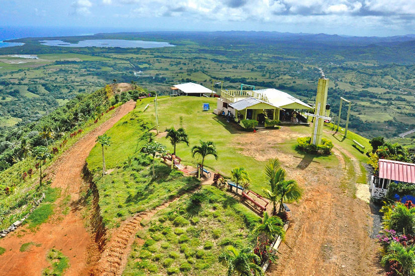 Montaña Redonda Tour – A Relaxing and Unforgettable Caribbean Escape - Image 3