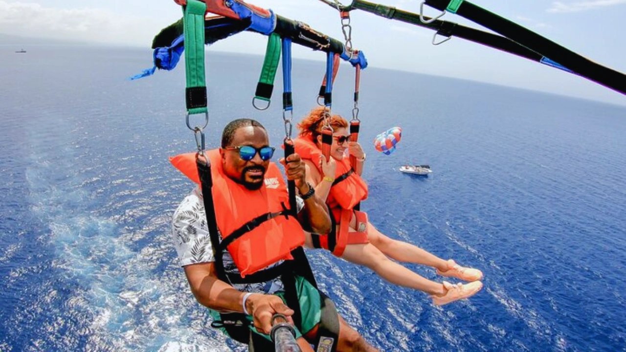 Parasailing Adventure – Soar Over Punta Cana’s Coastline - Image 3