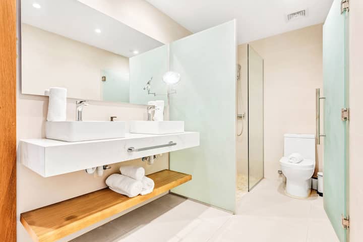 Penthouse with Ocean Views in Punta Cana - Image 7